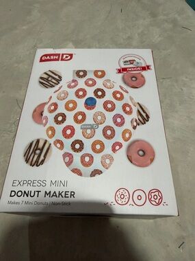 Ash Dash Express Mini Donut Maker - White with Pink and Brown Donut Pattern